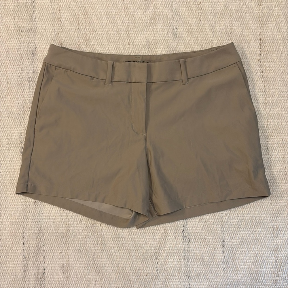 Nike Golf Dri-Fit Beige Shorts - size 8